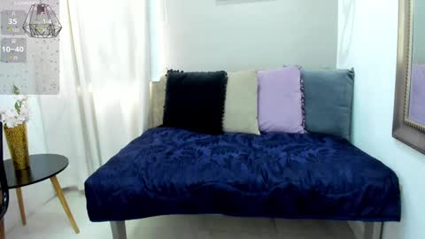      online show from February 14, 2025, 3:05 pm