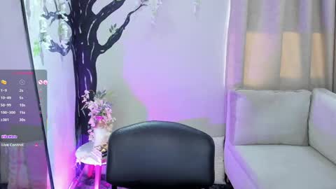      online show from September 24, 2025, 11:57 am