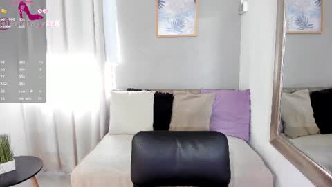 Snapshot of renataruiz_rr chatting on July 21, 2026, 12:07 pm online show from July 21, 2026, 12:07 pm
