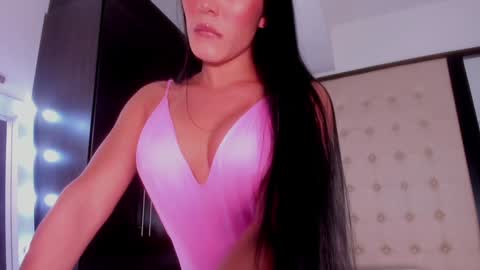 Renata. online show from December 9, 2024, 11:56 pm