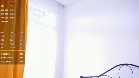 Snapshot of renaythilmony chatting on June 22, 2026, 3:25 am Naomi online show from June 22, 2026, 3:25 am
