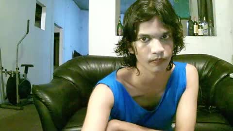Snapshot of rene_nova_36431 chatting on May 25, 2026, 1:28 pm Rene online show from May 25, 2026, 1:28 pm