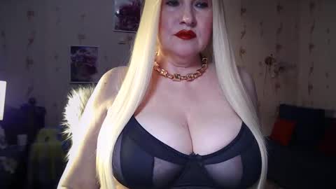 renelce online show from September 15, 2025, 7:03 pm