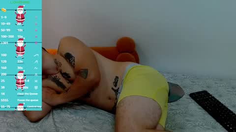 R E N E  online show from December 31, 2024, 10:01 pm