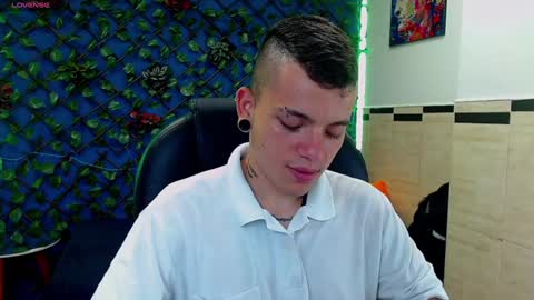 R E N E  online show from January 16, 2025, 4:07 am