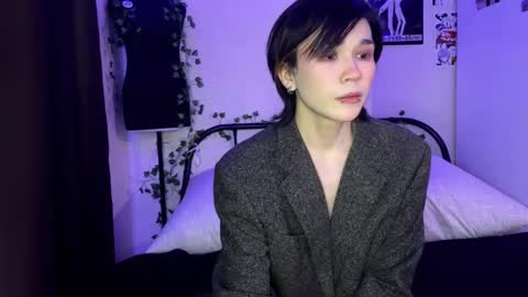 rennuts online show from February 5, 2025, 9:50 pm