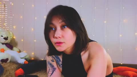 renochka online show from February 8, 2025, 1:54 pm