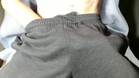 renolp416 online show from January 2, 2025, 11:27 pm