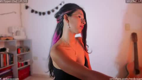 Snapshot of reoko_ chatting on May 16, 2026, 8:18 pm Reoko online show from May 16, 2026, 8:18 pm