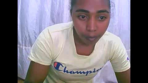 Snapshot of rephaleta chatting on May 6, 2026, 7:02 am Rephaleta online show from May 6, 2026, 7:02 am
