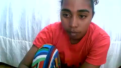 Snapshot of rephaleta chatting on May 13, 2026, 10:56 am Rephaleta online show from May 13, 2026, 10:56 am