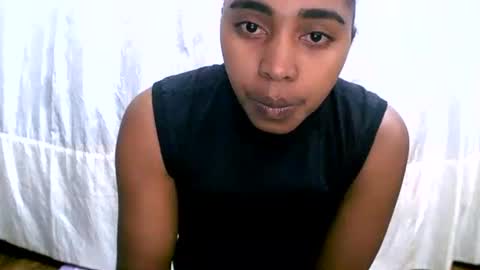 Snapshot of rephaleta chatting on May 18, 2026, 6:19 am Rephaleta online show from May 18, 2026, 6:19 am