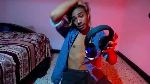 Rest online show from February 5, 2025, 3:09 pm