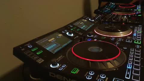 GearPorn online show from October 18, 2025, 12:57 am