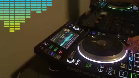 GearPorn online show from November 1, 2025, 11:18 pm