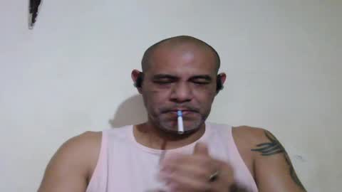 Snapshot of retlam37 chatting on July 14, 2026, 4:17 am Walter online show from July 14, 2026, 4:17 am