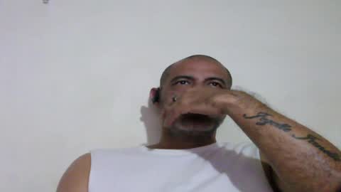 Snapshot of retlam37 chatting on July 23, 2026, 4:10 am Walter online show from July 23, 2026, 4:10 am