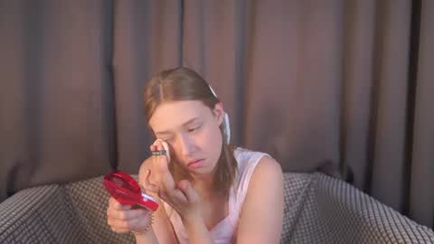 Snapshot of revamcallister chatting on June 12, 2026, 4:22 am revamcallister online show from June 12, 2026, 4:22 am