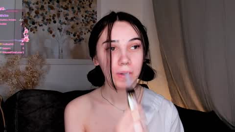 Elin online show from January 22, 2025, 7:57 am