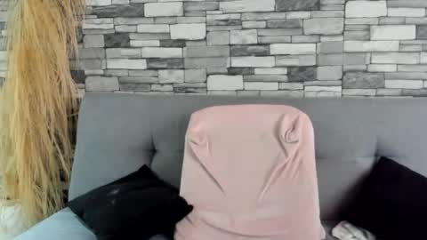 reymasterhot online show from November 15, 2025, 8:38 pm