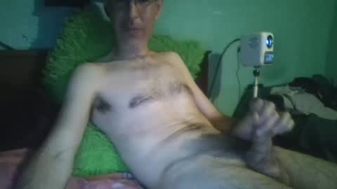 Snapshot of reyes_albert2006 chatting on May 17, 2026, 8:34 am reyes_albert2006 online show from May 17, 2026, 8:34 am