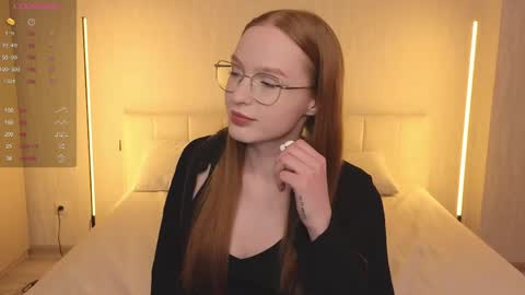 Snapshot of rezurs chatting on May 10, 2026, 2:11 pm nice to meet you 3 I am Milena online show from May 10, 2026, 2:11 pm