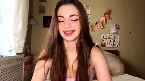 Anna online show from November 8, 2025, 7:52 am