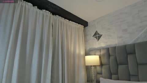 Riana online show from February 19, 2025, 2:23 am