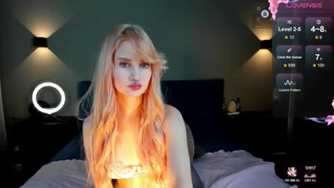 Ria Woods online show from September 26, 2025, 5:06 pm
