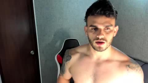 ricardogonzalez666 online show from September 12, 2025, 2:22 am