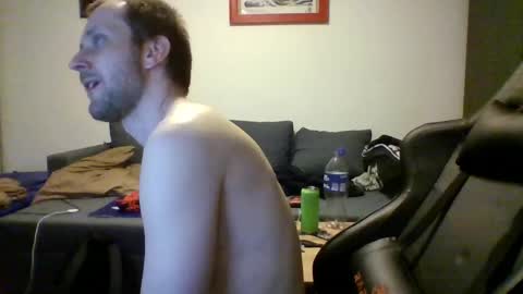 Snapshot of ricciardio chatting on June 4, 2026, 10:05 pm ricciardio online show from June 4, 2026, 10:05 pm