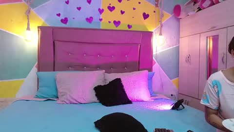 rich and kitty  online show from March 7, 2025, 2:46 am