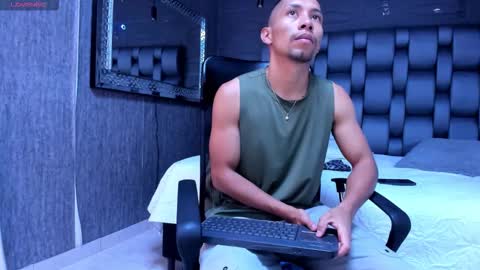 richar_voller online show from October 22, 2025, 11:21 am