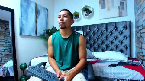 Snapshot of richar_voller chatting on May 29, 2026, 11:19 am richar_voller online show from May 29, 2026, 11:19 am