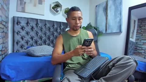 Snapshot of richar_voller chatting on June 6, 2026, 11:26 am richar_voller online show from June 6, 2026, 11:26 am