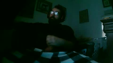 Snapshot of richard11268869 chatting on December 15, 2025, 10:25 pm richard11268869 online show from December 15, 2025, 10:25 pm