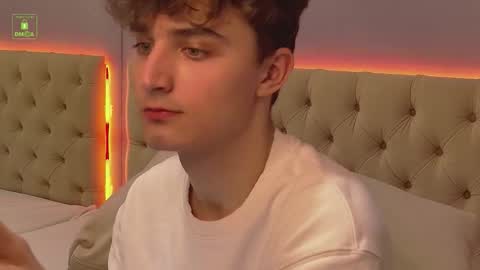 Richard online show from November 6, 2025, 3:24 pm