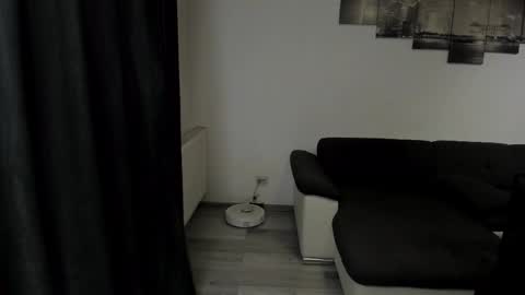 Snapshot of richarddarell chatting on May 4, 2026, 4:52 am RichardDarell online show from May 4, 2026, 4:52 am