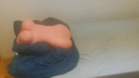 richarddavidson94 online show from November 13, 2025, 12:20 am