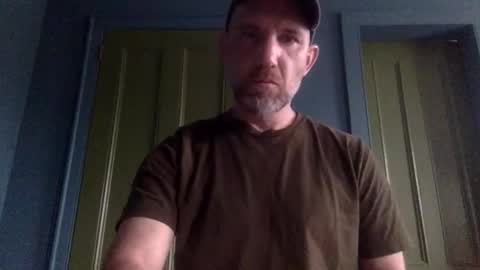 Snapshot of richheader chatting on April 25, 2026, 9:23 pm richheader online show from April 25, 2026, 9:23 pm