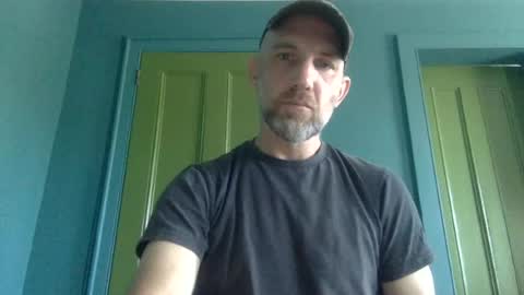 Snapshot of richheader chatting on May 12, 2026, 12:35 pm richheader online show from May 12, 2026, 12:35 pm