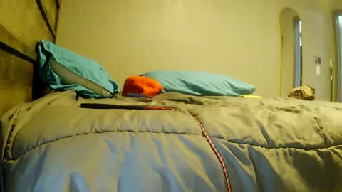 richierich813 online show from October 6, 2025, 12:19 am