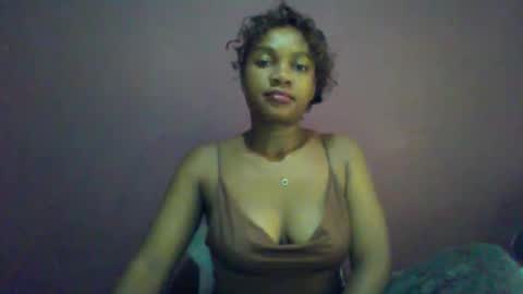 Snapshot of ricie001 chatting on April 29, 2026, 7:01 am ricie001 online show from April 29, 2026, 7:01 am