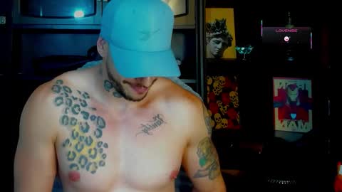 Snapshot of rickg_oficial chatting on January 13, 2026, 8:14 pm RICKG online show from January 13, 2026, 8:14 pm