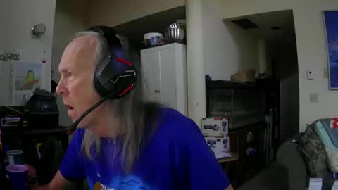 Snapshot of rickl56 chatting on April 23, 2026, 10:12 pm rickl56 online show from April 23, 2026, 10:12 pm