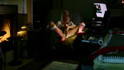 PINK HOLE TWINK online show from December 25, 2024, 8:51 am