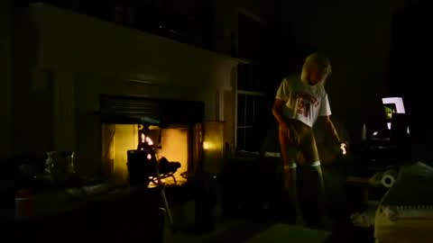 PINK HOLE TWINK online show from September 19, 2025, 4:14 am