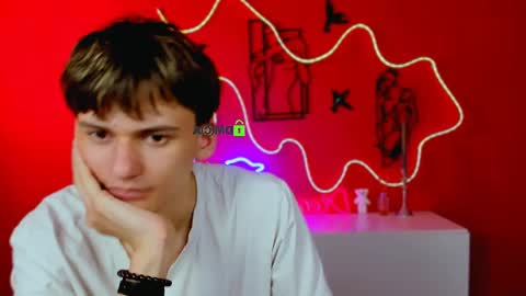 Rico online show from April 20, 2026, 7:04 pm