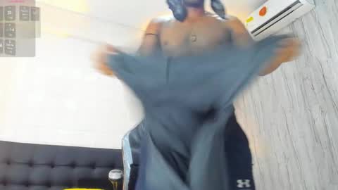 RicoBrowm online show from January 18, 2025, 11:00 am