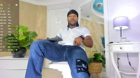 Snapshot of ricobrown777 chatting on April 28, 2026, 4:17 am RicoBrowm online show from April 28, 2026, 4:17 am